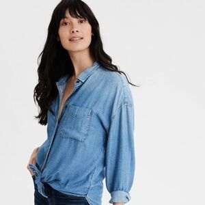American Eagle Denim Shirt Women's Size Small Blue Oversized Button Up